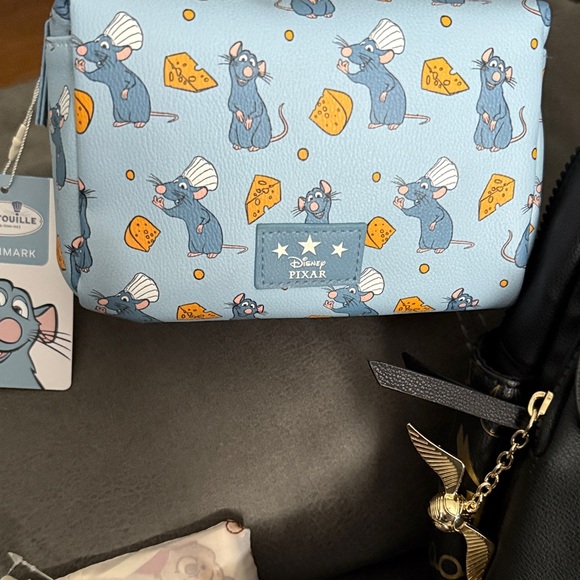 Warner Bros. Black and Gold Harry Potter Kids Backpack - Picture 5 of 5